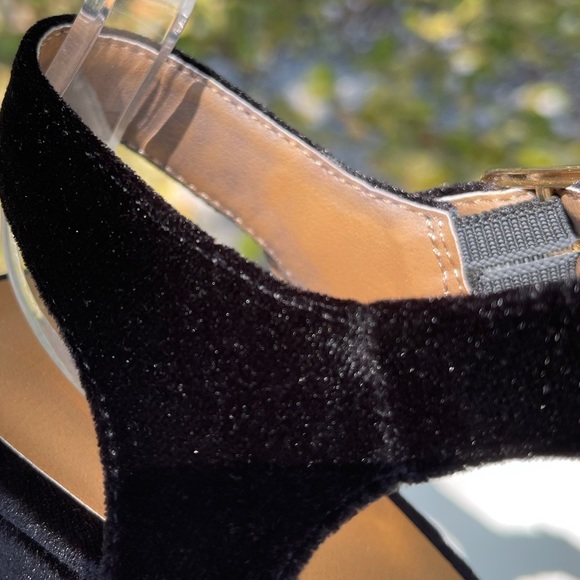 Qupid ARDOR Summer Floral Embroidered Strappy Chunky Platform Wedge Heels - Picture 7 of 12